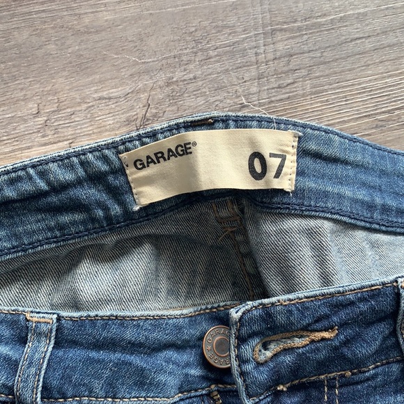 Jeans - Picture 4 of 4